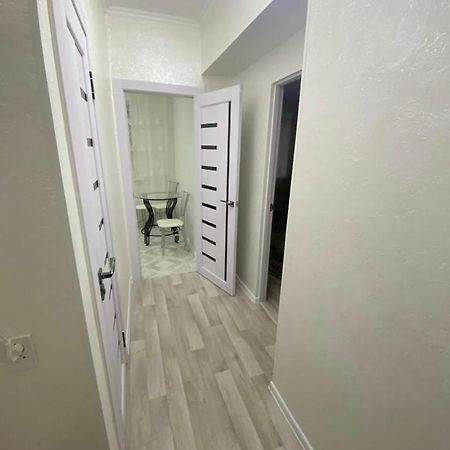 Appartamento Ахметова 6 7 Almaty Esterno foto